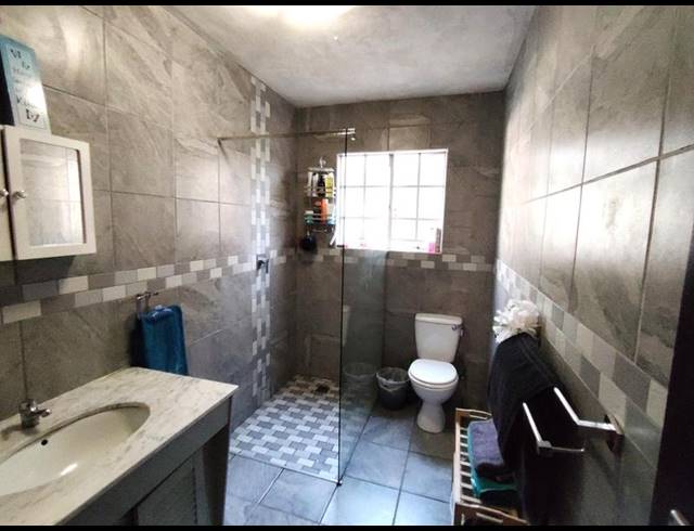 2 BEDROOM PROPERTY TO RENT IN ZWARTKOP